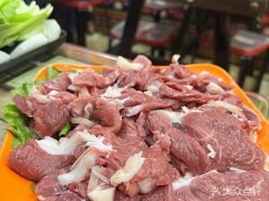 Xinjiang Good Brothers Lamb Skewers Shop