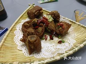 Juhe Lou Seafood Hub (Lufeng Avenue Branch)
