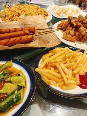 Shi Shang Yu Wa Guan (Special Offer for Crayfish)