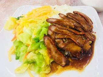 Guangji Hong Kong Style Roast Meat Restaurant (Doumen Store)