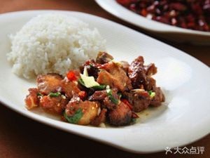 Da Zhong Restaurant (Wufeng New Area Branch)