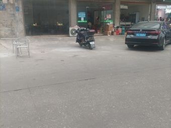 Yingjie Snack Shop