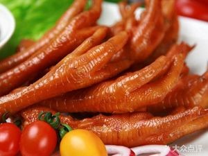 Mao Mao Local Flavor Snacks (Zhengyuan Wealth Plaza Branch)