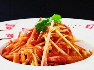 Bone-Scented Rice Noodles (Tianshan Garden Branch)