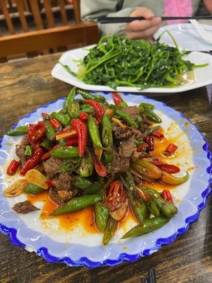 Ya Mimi Sichuan Restaurant (Yanshan Avenue Store)