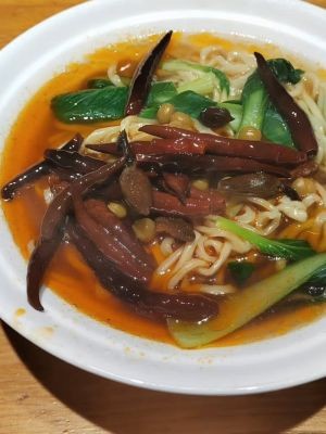 One Bite Delicious Noodles with Fried Skewers (North City International A Zone Branch)