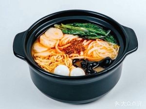 Cao Family Cross Bridge Rice Noodles