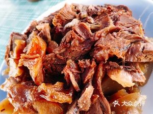 Ze Zi Lǘ Ròu Diàn (Zhe Zi Lu Rou Dian)