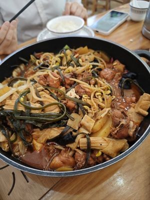 Chongqing Chicken Pot (LeU Xintiandi Store)