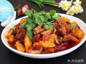 Lanzhou Hand-Pulled Noodles with Chicken (Xiumen Branch)