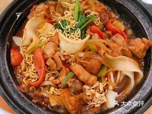 Song Xiao Qi Stone Pot Chicken Rice (Huicui Garden Branch)