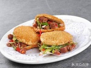 Yang Er Bai's Old Yang's Donkey Meat Fire Cake (Shengbei Store)