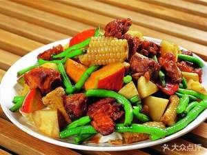 Yangzi Northeast Family (Nanjiao Store)