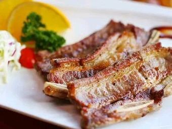 Niubendendeng Grilled Beef Bone Héluò Noodles