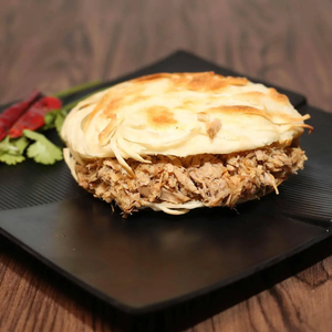 Hot Pork Shank with Flatbread