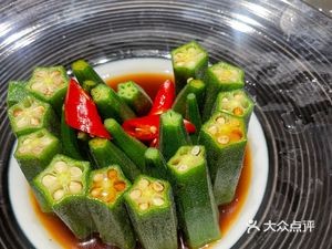 Shi Fu Health Golden Chicken (Yue Jin Road Branch)