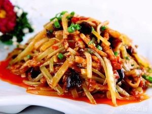 Ge Ju Ji Carbon Pot Fish Village Home Cooking (North District of Berlin Living Area Branch)