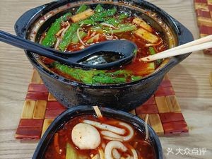 Crossing the Bridge Rice Noodles Panlong Road Power Plant Branch (Zhongding Huating Branch)
