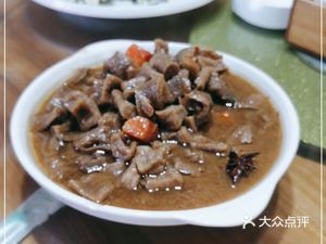 Farmhouse Bone Soup Restaurant