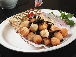 Jinye Barbecue Premium Charcoal-roasted Pigeon and Lamb Skewers (Chaoyang Road Store)