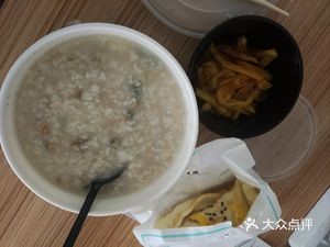 Peng Wo He Zhou · Three Meals a Day (Tianhai Yutianxia Branch)