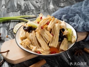 Xiao Guo Cai Guan (Chen Zhang Community Branch)