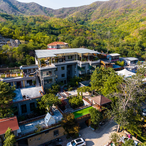 West Hill No. 9 - Jian Shan Restaurant