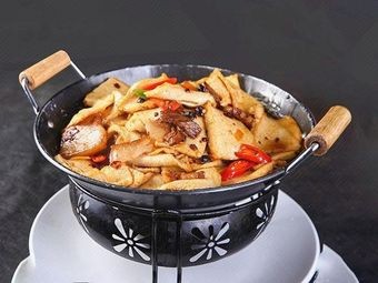 Lanzhou Hand-Pulled Noodles with Chicken and Dumplings (Cuiping Avenue Branch)