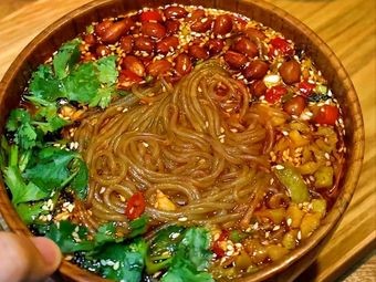 Zecong Ai Fried Rice Noodles