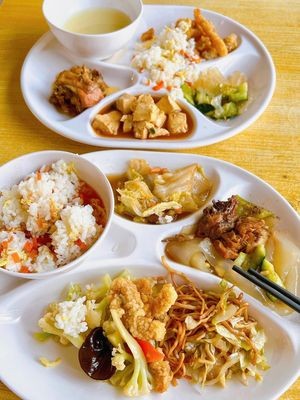 Luquan Service Area Self-Service Restaurant