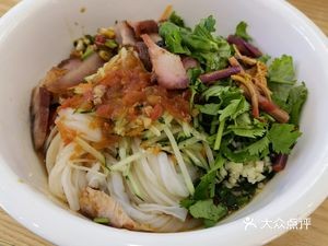 Old Brand Yizhou Cooked Rice Noodles (Jiayuan Branch)