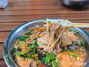 Huang Ji Nalou Traditional Pressed Rice Noodles (Huayuan Store)