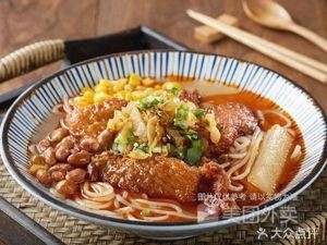 Meet Chongqing Spicy Vermicelli and Pork Sauce Noodles