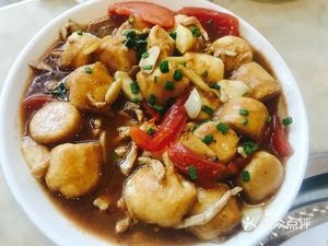 Lvwei Yaojie Clear Soup Lamb Pig's Trotters and Chicken Restaurant