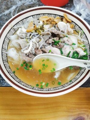 Le Zi Steamed Rice Noodles