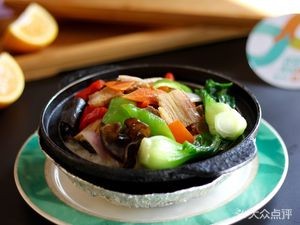 Old Comrade Claypot Rice (Xianhu Branch)