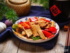 众味佳餐饮店