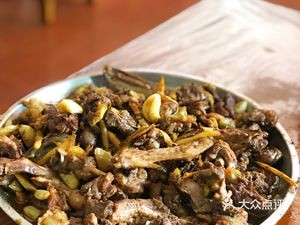 Gan's Peak Lemon Duck