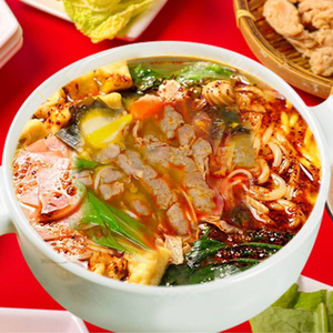 Grandma Liu's Homemade Chicken Soup Hot Pot