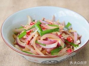 Yi Tong Xiang Pork Trotter Rice (Yihe Garden Branch)