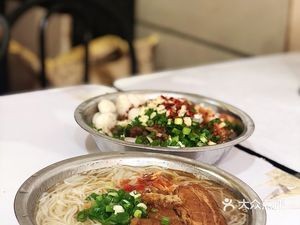 Yulin Flavor Fat Girl Beef Noodles (Head Office)