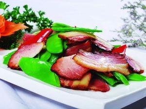 Xiangcun Renjia · Spicy Stir-Fried Pork with Green Peppers · Fragrant Rice (Xinyang Road Branch)