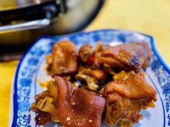 Pengtian Meishichang