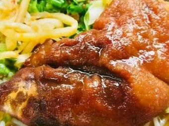 Old-Style Freshly Pressed Rice Noodles