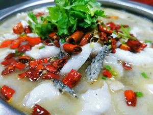 Yu Ying New Concept Sour Fish (Huxiu Branch)