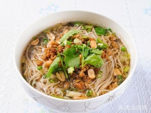 Nongmin Xiang Shengzha Rice Noodles
