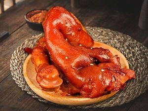 Biao Di Spicy Snacks (Longguang Provenance Bordeaux Manor Branch)