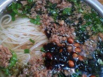 Old Brand Freshly Pressed Rice Noodles (Huqiu Convenience Community Branch)