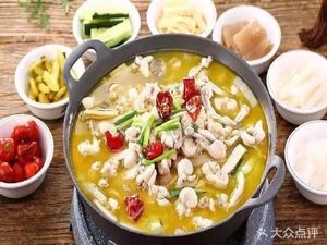 Fall in Love with Sour Fish (Tangshan Second Lane Branch)