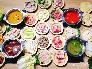 Basideban Sichuan Small Hotpot (Baisheng Pedestrian Street Plaza Store)
